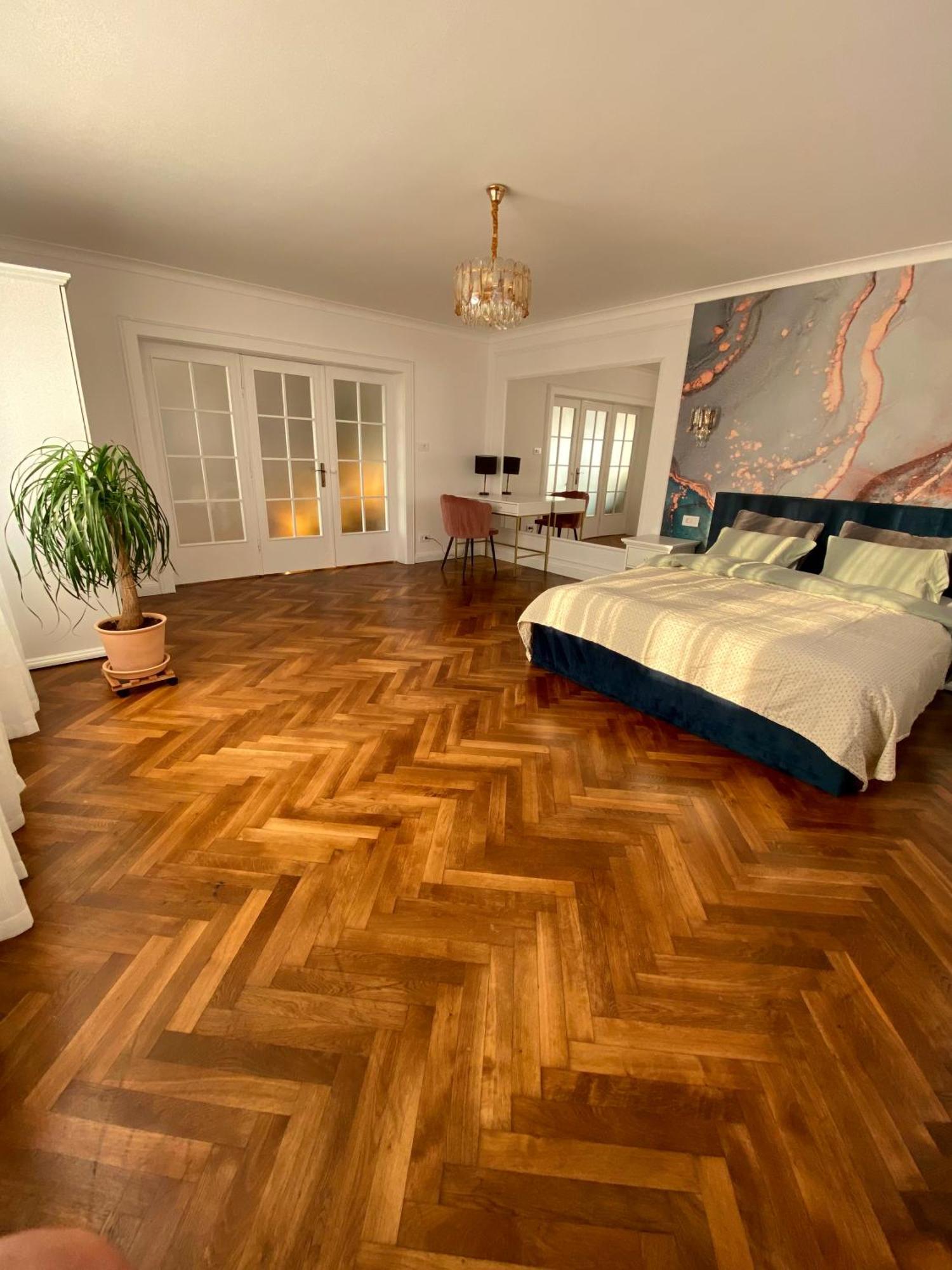 Cloos - Elegant Residence With Panoramic View Brasov Bagian luar foto