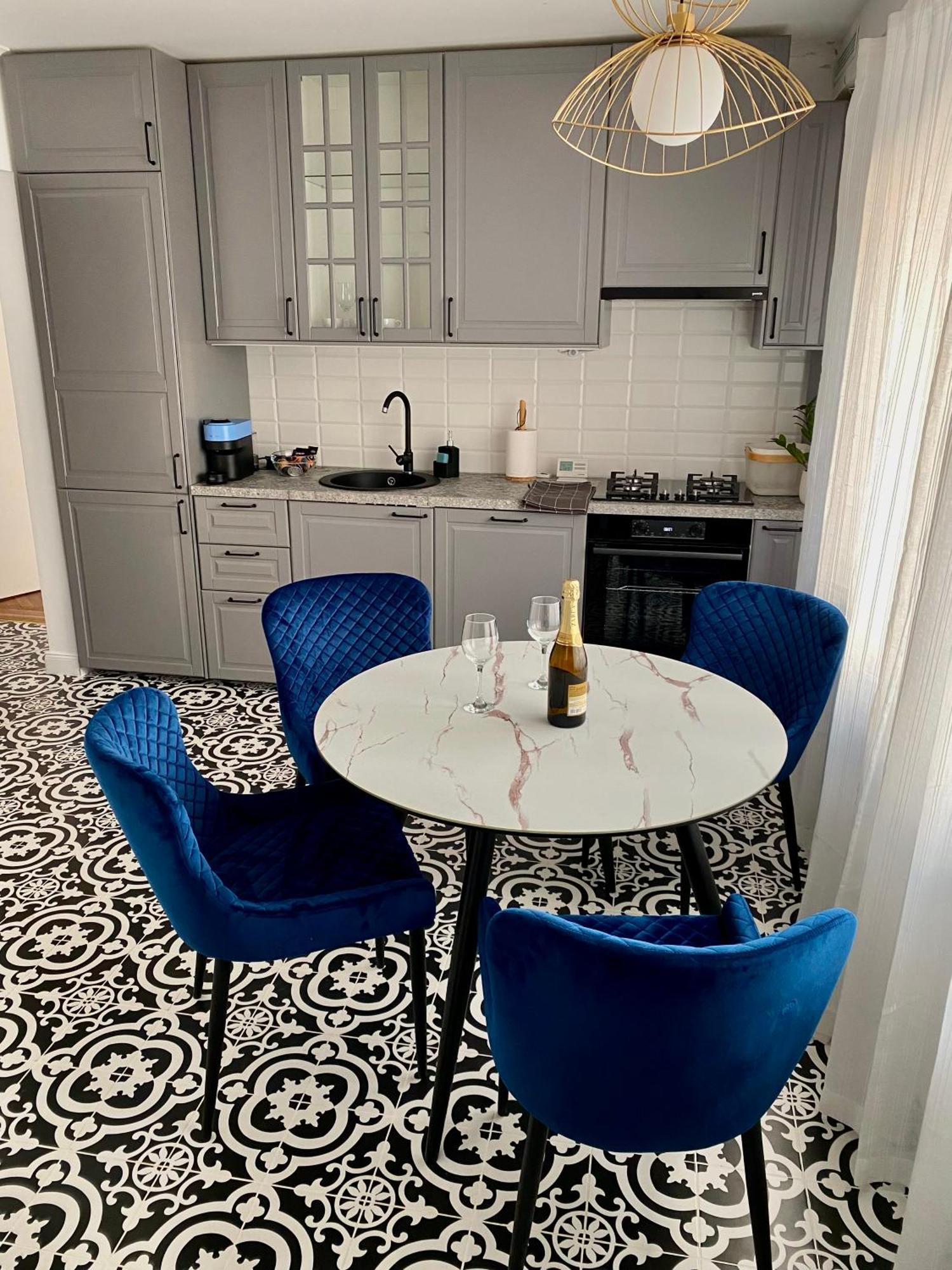Cloos - Elegant Residence With Panoramic View Brasov Bagian luar foto