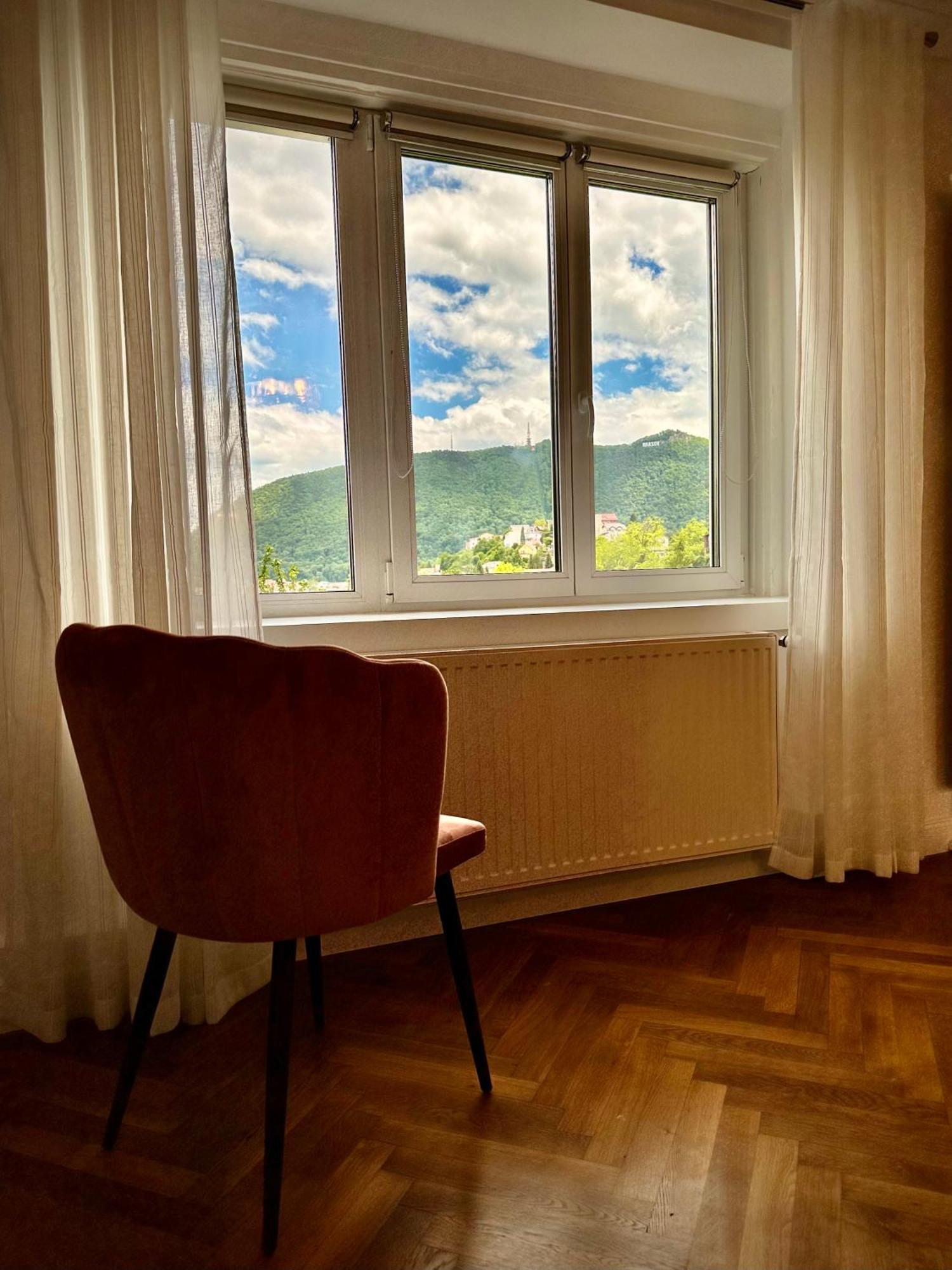 Cloos - Elegant Residence With Panoramic View Brasov Bagian luar foto